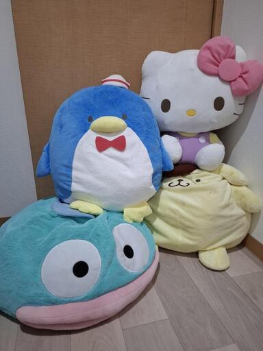 サンリオぬいぐるみ4つセット (S B) 古賀のおもちゃ《ぬいぐるみ