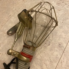 作業用電球　の画像