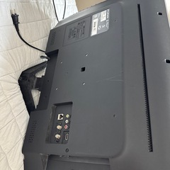 テレビ　32Vの画像
