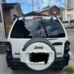 jeep チェロキー　KJ SUVの画像