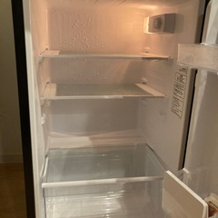 冷蔵庫と洗濯機とお湯沸かしの画像