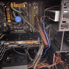 ✨8月3日限定【自作PC＋フルHDモニター2台】※HDD・SSDなし の画像