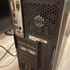 ✨8月3日限定【自作PC＋フルHDモニター2台】※HDD・SSDなし の画像