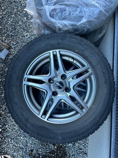 【スタッドレスタイヤ】14インチ　タイヤ4本ホイール付きセット国産【ホイール】