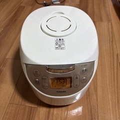 家電3点セット　掃除機・炊飯器・オーブンレンジ　　の画像