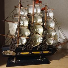 帆船模型　Fragata Espanola 1780 と帆船のタイルの画像