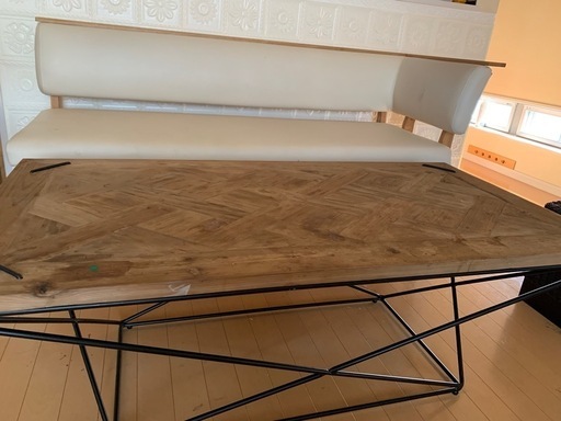 定価10万円位アイアンのセンターテーブル