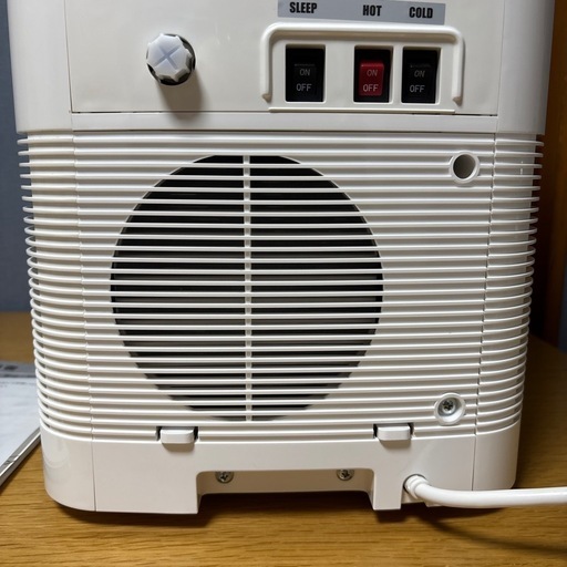 フレシャス　ウォーターサーバー　dewo mini ホワイト　譲渡承諾書手配可 フレシャスウォーターサーバーdewo mini ホワイト (むちまま