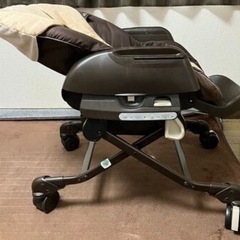 ★お取引先決定★combi コンビ ネムリラ AT BEDi ハイローチェアの画像