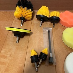  【13個セット】電動ドリル ブラシ&スポンジ 電動掃除用 六角軸電動ドリルに適応 風呂 台所 浴室 トイレ 窓枠 車の掃除に活躍の画像