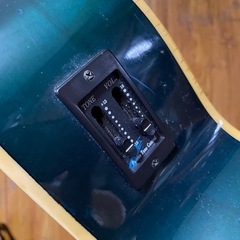 フォークギター(マイク付き)の画像