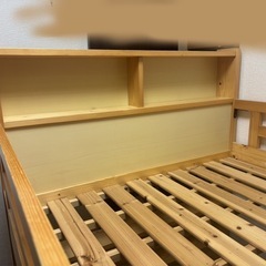 2段ベッドの画像