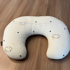 【お譲り先決定】授乳クッションの画像
