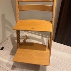 【お取引終了】ストッケ子供用椅子の画像