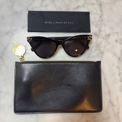 Stella McCartney キャットアイサングラスの画像