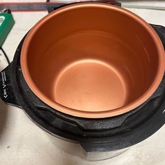 電気圧力鍋の画像