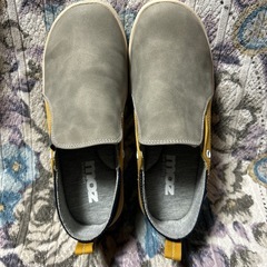 moz スリッポンの画像