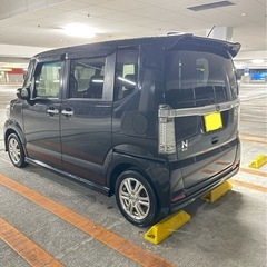 N-BOX カスタム　車検ほぼ満タン　タイヤ国産新品の画像