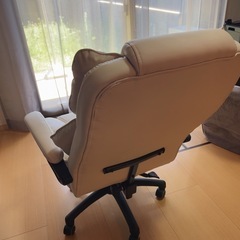 ゲーミングチェア ハイチェア 美品の画像