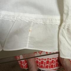 レースのエプロンの画像