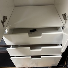 収納家具　タンスの画像