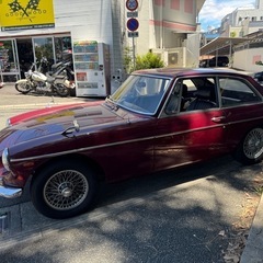 MGB GT 内装新品の画像