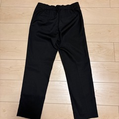 黒 チノパン ウエストゴム 64cm
の画像