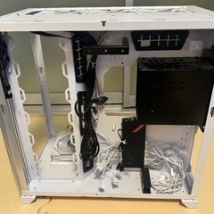 LIANLI O11 DYNAMIC WHITE リアンリ PCケース　ファン　セットの画像