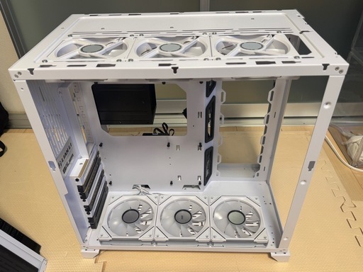 LIANLI O11 DYNAMIC WHITE リアンリ PCケース　ファン　セット