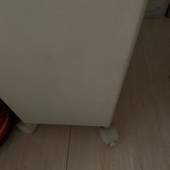 天馬 ゴミ箱 45L 本体 スリム ホワイトラッシュ スマートペール　蓋とキャスター付きの画像