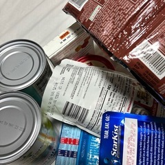 ツナ　コンデンスミルク　缶詰などまとめて　の画像