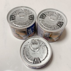 サバの水煮＆やきとりの画像
