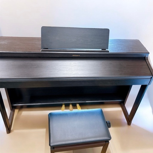 【美品】Roland RP701 デジタル電子ピアノ　椅子 2022年製 Roland RP701 電子ピアノ 椅子付 (プロフ・説明文必読