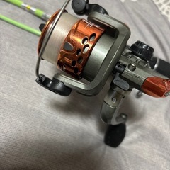 🐟🐟🎣釣竿 x2の画像