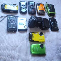 ❤️スマホ転送❤️動作品❤️Z33WP 緑★xp７０ 黄色★タフネスコンデジの画像