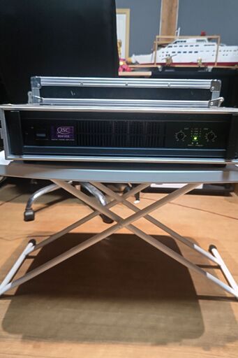テスト済！QSC DCA1222  デジタルシネマパワーアンプ　Duplexラック付き