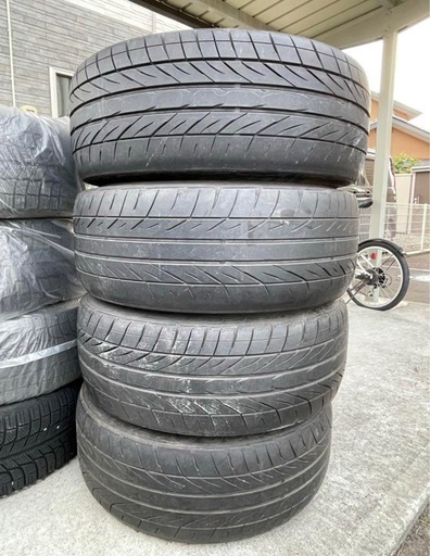 車のパーツ 215/45r18
