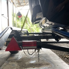 二艇積みトレーラーの画像