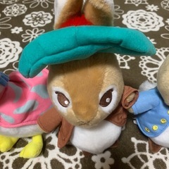 ピーターラビットぬいぐるみ3体の画像