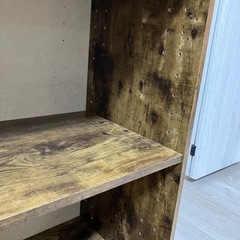 アンティーク調可動棚の画像