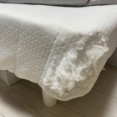 8/9まで　セミダブル　足つきマットレスの画像