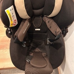 8月末処分値下げ！お問い合わせ順で対応　チャイルドシート　エールべべ　最終値下げの画像