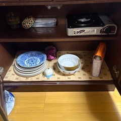 食器棚の画像