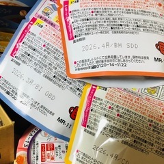 離乳食 12ヶ月 パウチ プラ容器 計14＋18＝32個の画像