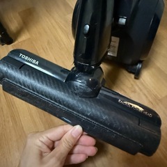 【決定】TOSHIBA 掃除機 VC-S620X サイクロン式 自走式の画像