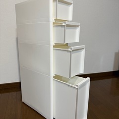収納ボックスの画像