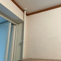 突っ張り棚の画像