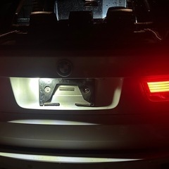ジャンクBMW x5 テイルライトの画像