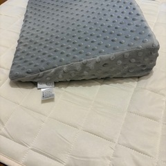 吐き戻し防止枕 ベビー枕の画像