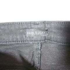 ♠　UNIQLO ウルトラストレッチジーンズ　ダメージデニム　ミドルライズ　ブラック　27インチ　68.5cm　レディース  ユニクロの画像